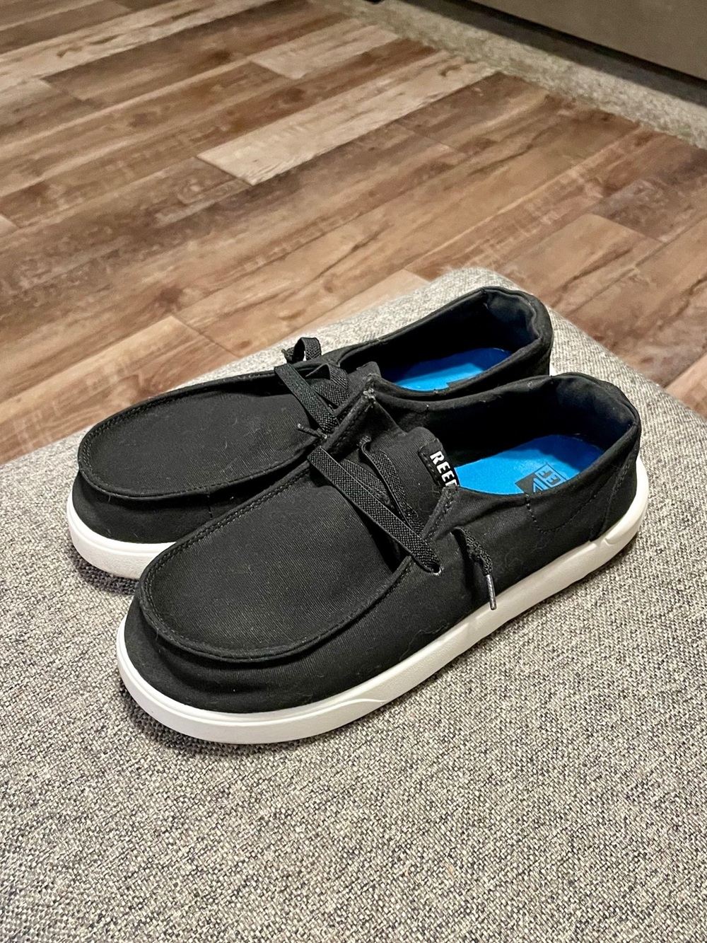Reef Black Canvas Chunky Breakwater Boat  Shoe with a Chunky white foam sole- 8